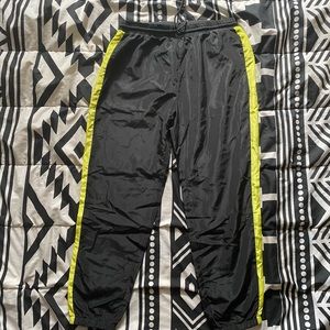 Contrast Side Seam Windbreaker Pants